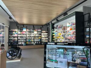 Farmacia Menéndez, en el barrio de Orcasitas en Madrid